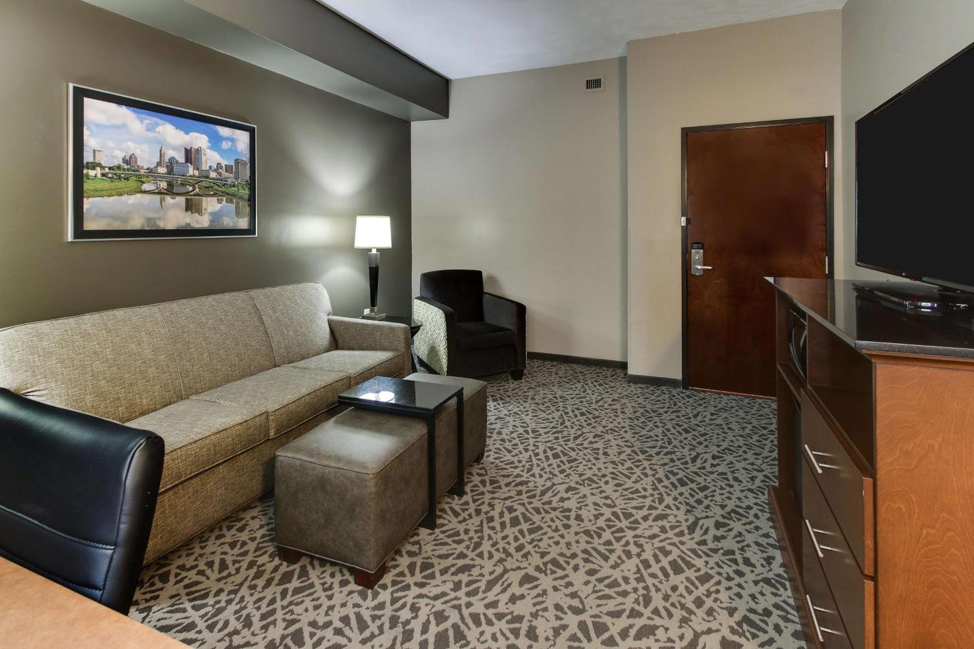 Drury Inn & Suites Cleveland Beachwood Eksteriør billede