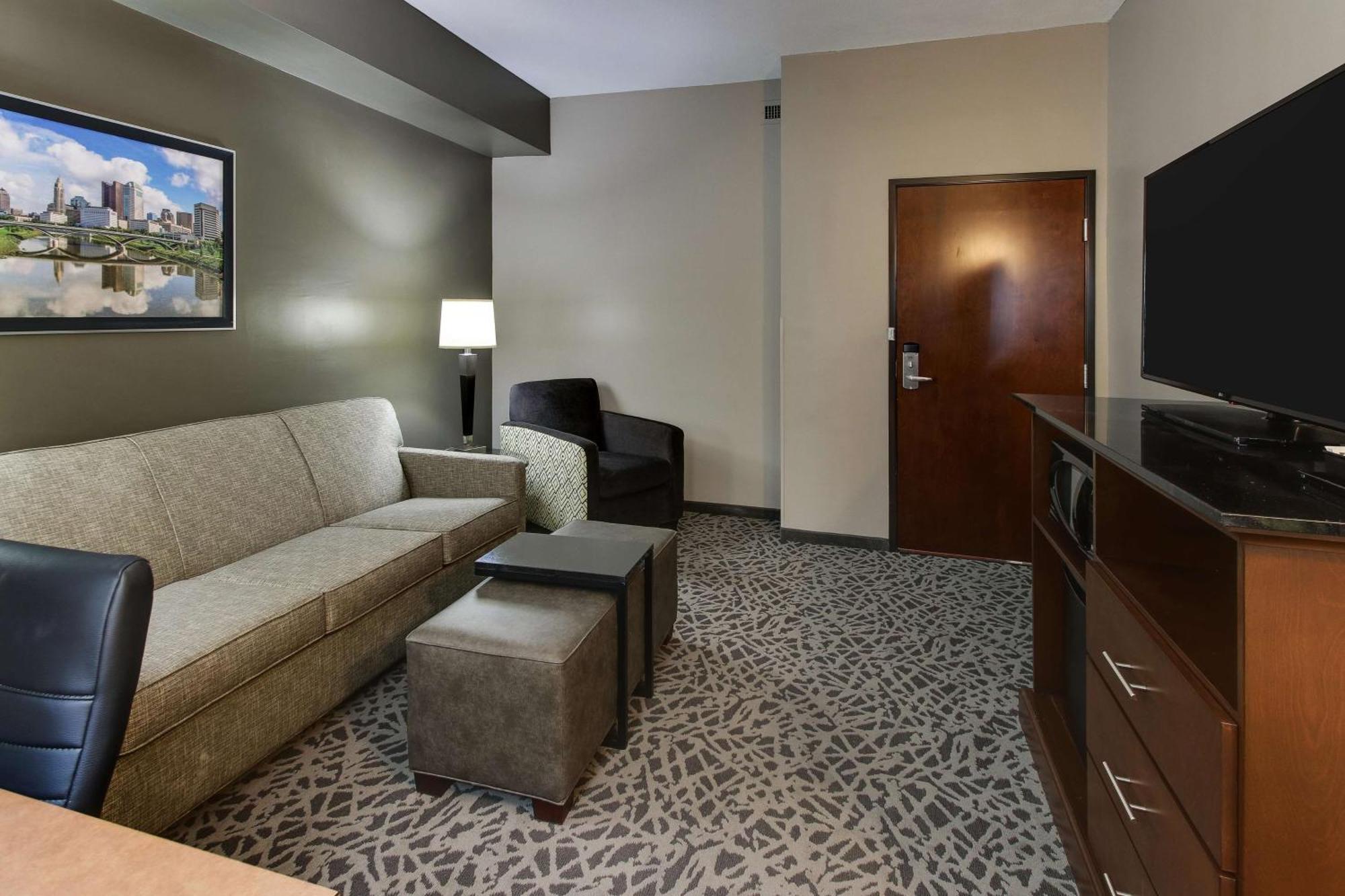 Drury Inn & Suites Cleveland Beachwood Eksteriør billede