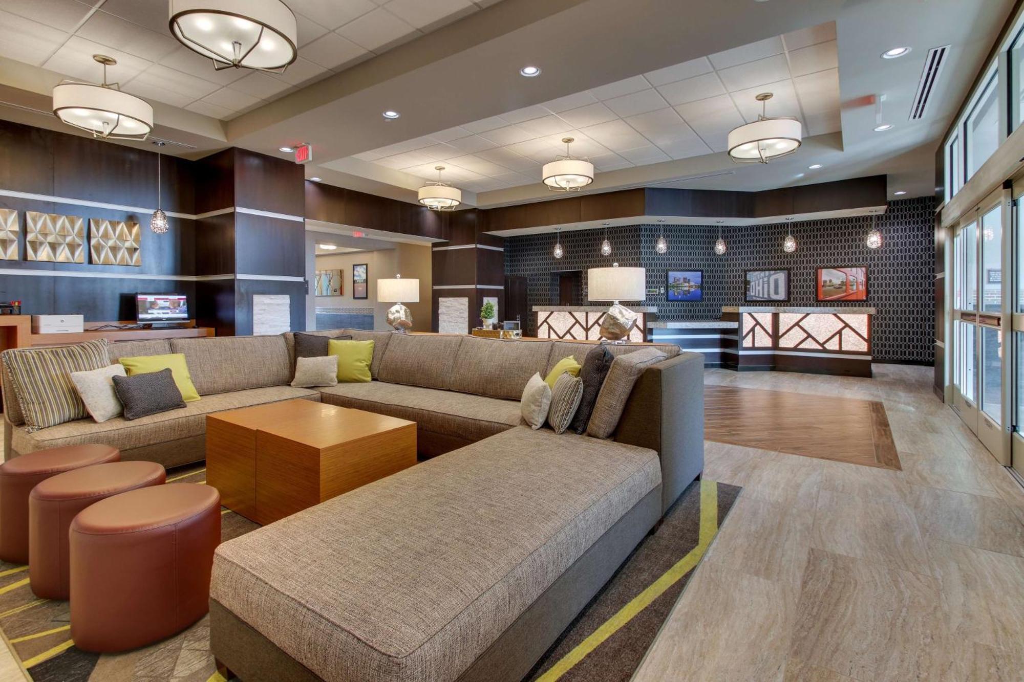 Drury Inn & Suites Cleveland Beachwood Eksteriør billede