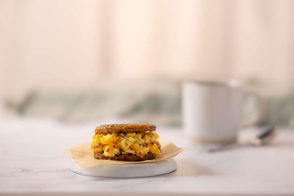 Drury Inn & Suites Cleveland Beachwood Restaurant billede